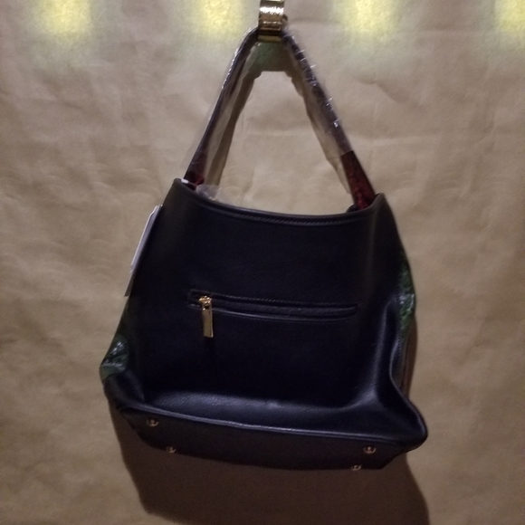 NWT Handbag Republic Classic Queen Bee Shoulder Bag - Picture 2 of 4